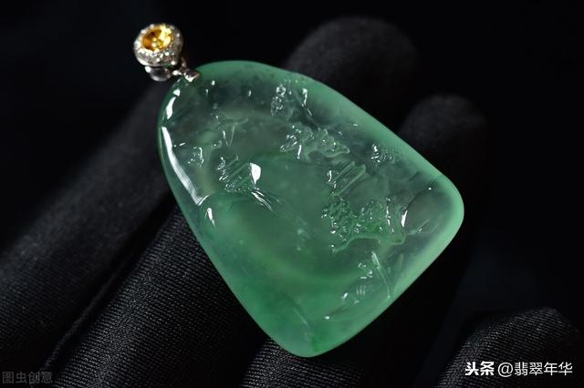 翡翠手镯把油浸进去了怎么办药水泡的玉镯怎么处理-第1张图片-翡翠网 翡翠手镯把油浸进去了怎么办药水泡的玉镯怎么处理-第1张图片-翡翠网