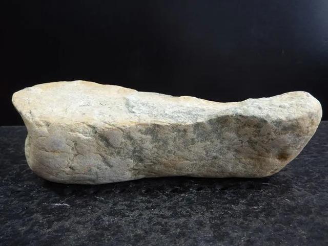 翡翠原石水头图解翡翠水头是什么-第7张图片-翡翠网 翡翠原石水头图解翡翠水头是什么-第7张图片-翡翠网