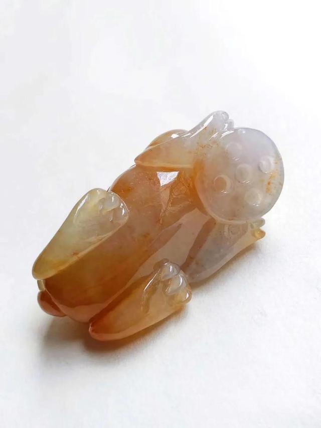 翡翠杂质与洒金,洒金翡翠知识-第6张图片-翡翠网 翡翠杂质与洒金,洒金翡翠知识-第6张图片-翡翠网