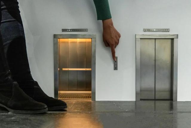 频繁访问某人抖音他知道吗2021抖音能看访客记录吗-第7张图片-翡翠网 频繁访问某人抖音他知道吗2021抖音能看访客记录吗-第7张图片-翡翠网