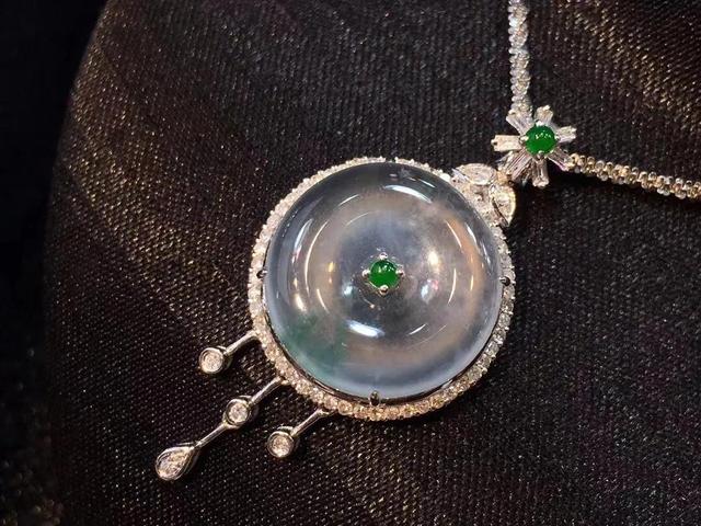 危地马拉翡翠的颜色危地马拉翡翠知识科普-第3张图片-翡翠网