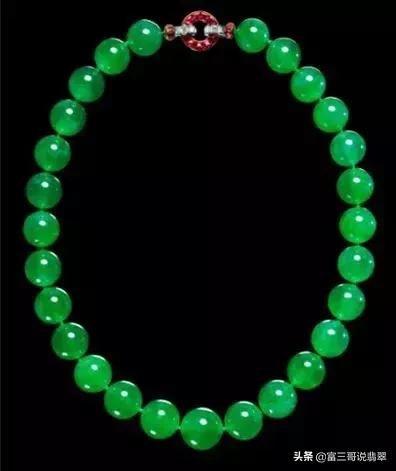 十大翡翠玉镯品牌翡翠手镯5个品牌-第11张图片-翡翠网 十大翡翠玉镯品牌翡翠手镯5个品牌-第11张图片-翡翠网