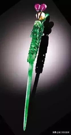 十大翡翠玉镯品牌翡翠手镯5个品牌-第14张图片-翡翠网 十大翡翠玉镯品牌翡翠手镯5个品牌-第14张图片-翡翠网