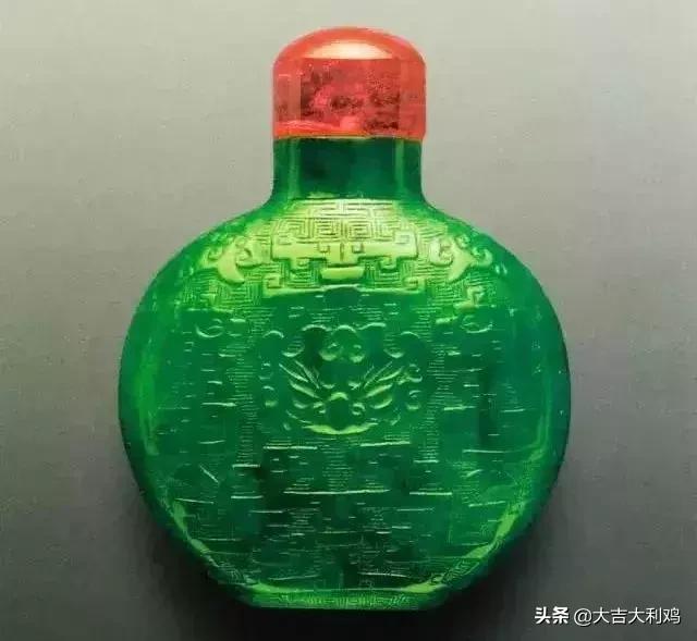 龙钩翡翠价格,龙牌适合什么生肖人戴-第14张图片-翡翠网 龙钩翡翠价格,龙牌适合什么生肖人戴-第14张图片-翡翠网