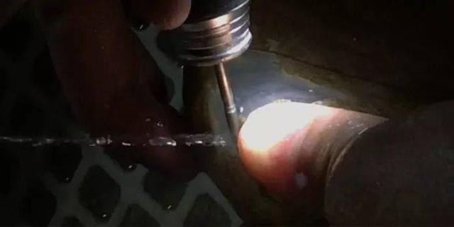 怎么选翡翠原石摩西沙翡翠原石-第4张图片-翡翠网 怎么选翡翠原石摩西沙翡翠原石-第4张图片-翡翠网