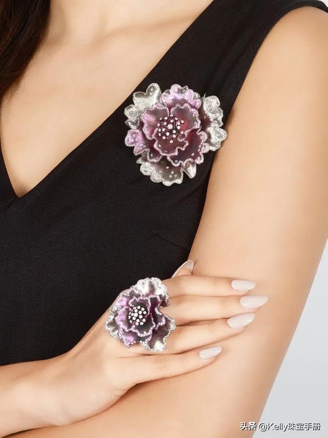 刘嘉玲翡翠知识付费,刘嘉玲戴翡翠的照片-第26张图片-翡翠网 刘嘉玲翡翠知识付费,刘嘉玲戴翡翠的照片-第26张图片-翡翠网