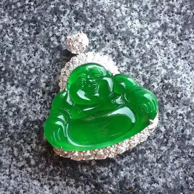 翡翠的棉絮居然散了,翡翠和人有11种缘分-第6张图片-翡翠网 翡翠的棉絮居然散了,翡翠和人有11种缘分-第6张图片-翡翠网