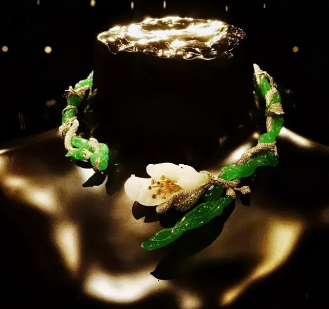 深圳哪里有翡翠原石,翡翠原石在哪里会收购-第7张图片-翡翠网 深圳哪里有翡翠原石,翡翠原石在哪里会收购-第7张图片-翡翠网