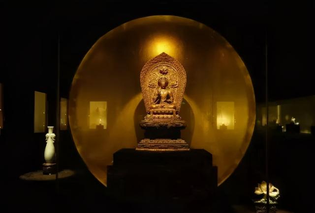 深圳哪里有翡翠原石,翡翠原石在哪里会收购-第9张图片-翡翠网 深圳哪里有翡翠原石,翡翠原石在哪里会收购-第9张图片-翡翠网