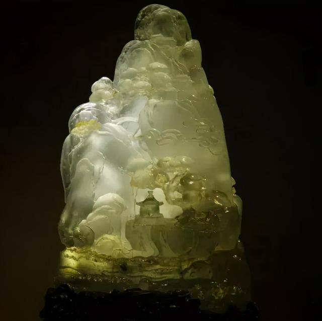 深圳哪里有翡翠原石,翡翠原石在哪里会收购-第14张图片-翡翠网 深圳哪里有翡翠原石,翡翠原石在哪里会收购-第14张图片-翡翠网