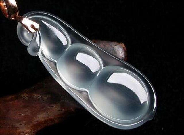 翡翠交易中心,翡翠及商贸知识-第1张图片-翡翠网 翡翠交易中心,翡翠及商贸知识-第1张图片-翡翠网