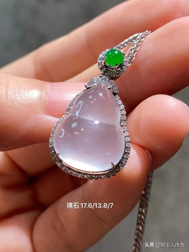 翡翠吊坠的知识,玻璃种翡翠知识讲解-第6张图片-翡翠网 翡翠吊坠的知识,玻璃种翡翠知识讲解-第6张图片-翡翠网