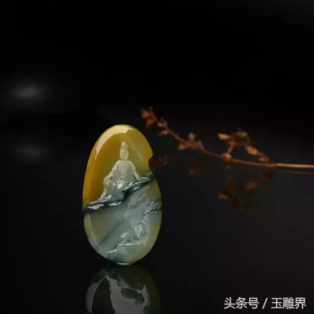 飘花翡翠镯子如何挑选黄翡飘花翡翠手镯介绍-第4张图片-翡翠网 飘花翡翠镯子如何挑选黄翡飘花翡翠手镯介绍-第4张图片-翡翠网