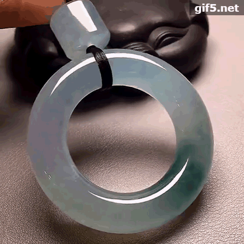 缅甸很多翡翠原石吗,缅甸公盘翡翠原石做了什么-第7张图片-翡翠网 缅甸很多翡翠原石吗,缅甸公盘翡翠原石做了什么-第7张图片-翡翠网