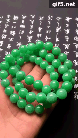 缅甸很多翡翠原石吗,缅甸公盘翡翠原石做了什么-第15张图片-翡翠网 缅甸很多翡翠原石吗,缅甸公盘翡翠原石做了什么-第15张图片-翡翠网