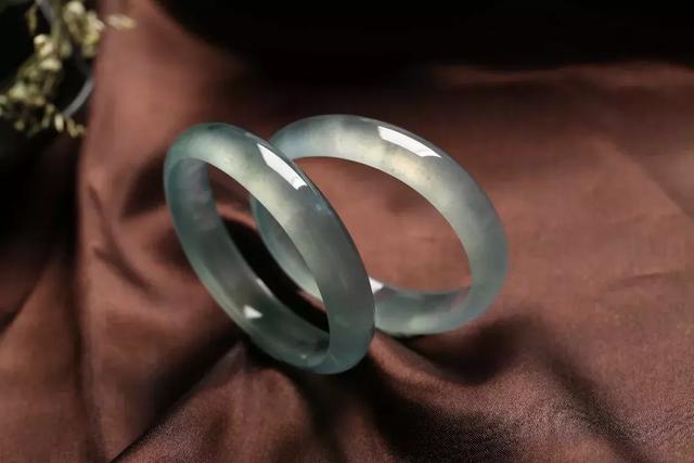 玉化贝壳手镯有收藏价值吗翡翠手镯玉化图片-第1张图片-翡翠网 玉化贝壳手镯有收藏价值吗翡翠手镯玉化图片-第1张图片-翡翠网