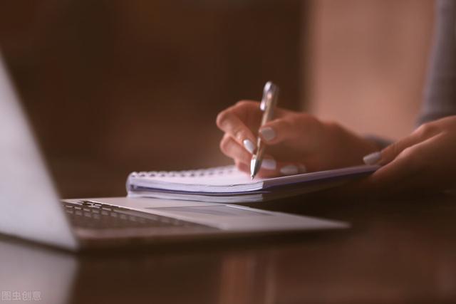 高级有质感的句子,抖音文案-第7张图片-翡翠网 高级有质感的句子,抖音文案-第7张图片-翡翠网