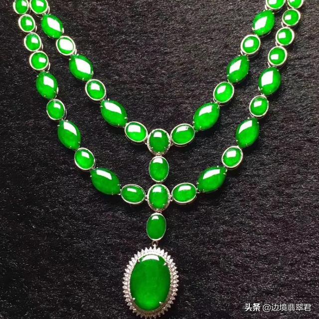 翡翠视频讲座视频大全翡翠知识视频教学-第4张图片-翡翠网 翡翠视频讲座视频大全翡翠知识视频教学-第4张图片-翡翠网