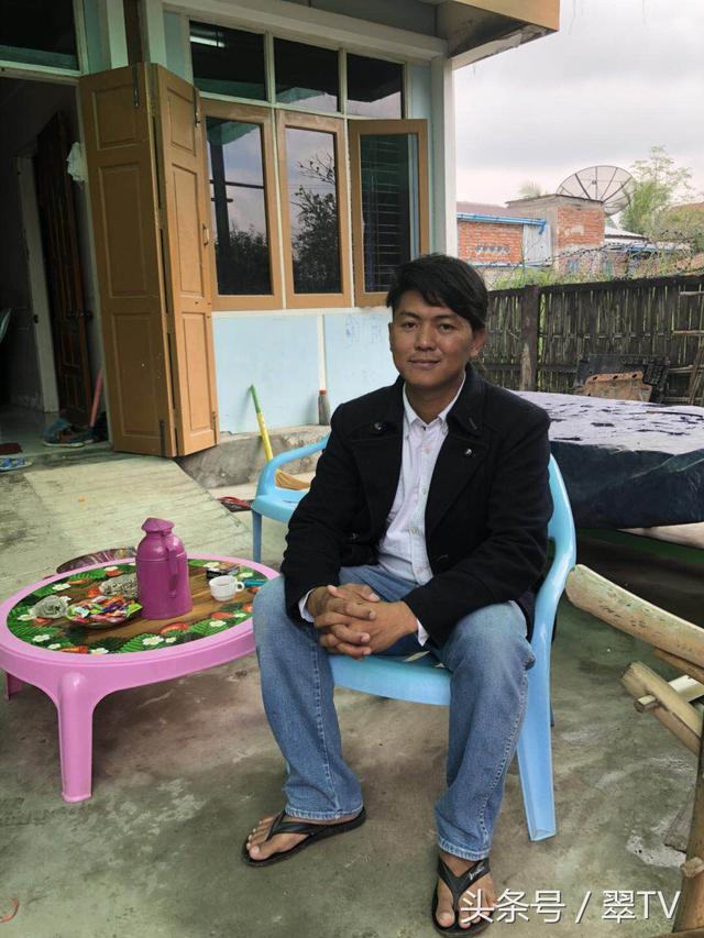 翡翠原石有几种,翡翠原石帮销-第1张图片-翡翠网 翡翠原石有几种,翡翠原石帮销-第1张图片-翡翠网