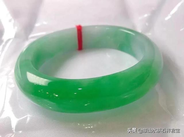 没雕刻的翡翠原石翡翠原石怎么雕刻-第2张图片-翡翠网 没雕刻的翡翠原石翡翠原石怎么雕刻-第2张图片-翡翠网