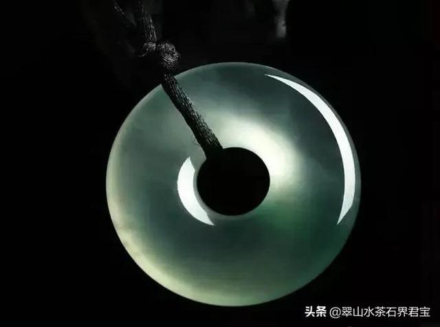 没雕刻的翡翠原石翡翠原石怎么雕刻-第6张图片-翡翠网 没雕刻的翡翠原石翡翠原石怎么雕刻-第6张图片-翡翠网