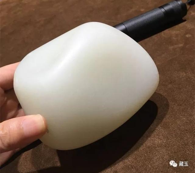 科普玉石知识,切翡翠知识科普-第7张图片-翡翠网 科普玉石知识,切翡翠知识科普-第7张图片-翡翠网