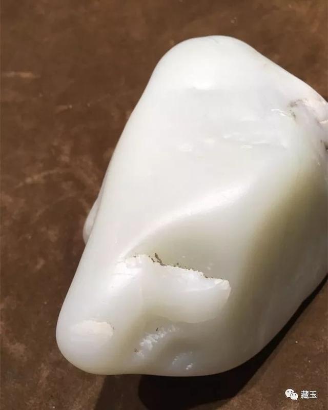 科普玉石知识,切翡翠知识科普-第8张图片-翡翠网 科普玉石知识,切翡翠知识科普-第8张图片-翡翠网