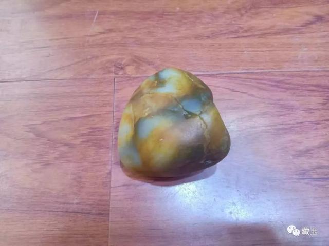 科普玉石知识,切翡翠知识科普-第19张图片-翡翠网 科普玉石知识,切翡翠知识科普-第19张图片-翡翠网