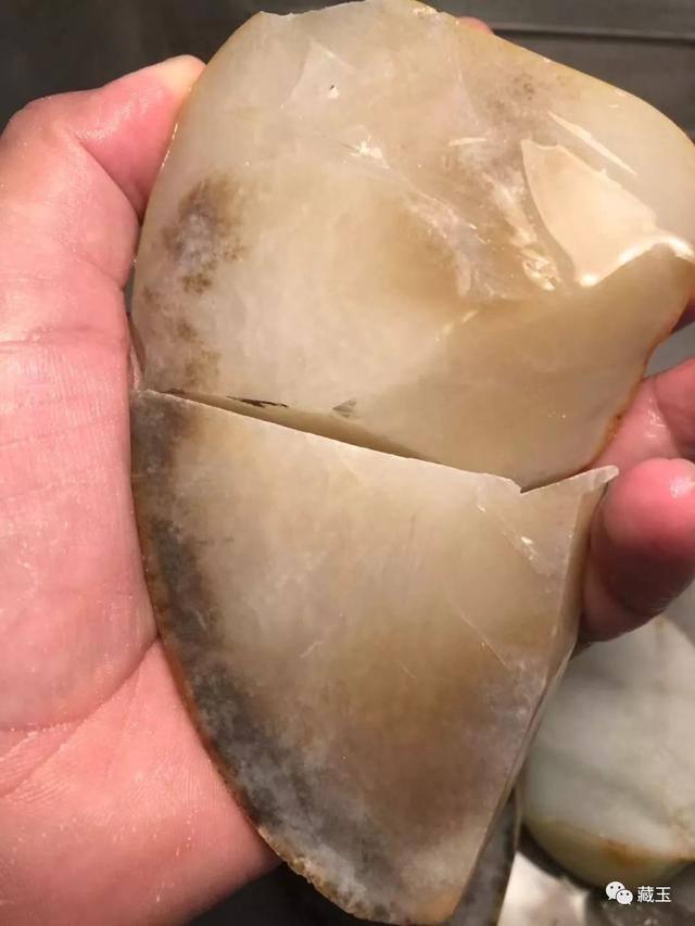 科普玉石知识,切翡翠知识科普-第25张图片-翡翠网 科普玉石知识,切翡翠知识科普-第25张图片-翡翠网