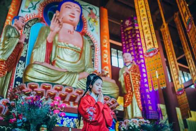 娇兰复原蜜怎么判断真假,复原蜜真假翡翠知识-第2张图片-翡翠网 娇兰复原蜜怎么判断真假,复原蜜真假翡翠知识-第2张图片-翡翠网