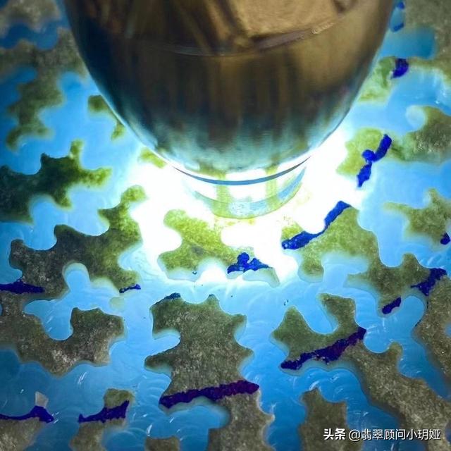 翡翠原石什么场口好,中缅翡翠原石知识-第1张图片-翡翠网 翡翠原石什么场口好,中缅翡翠原石知识-第1张图片-翡翠网