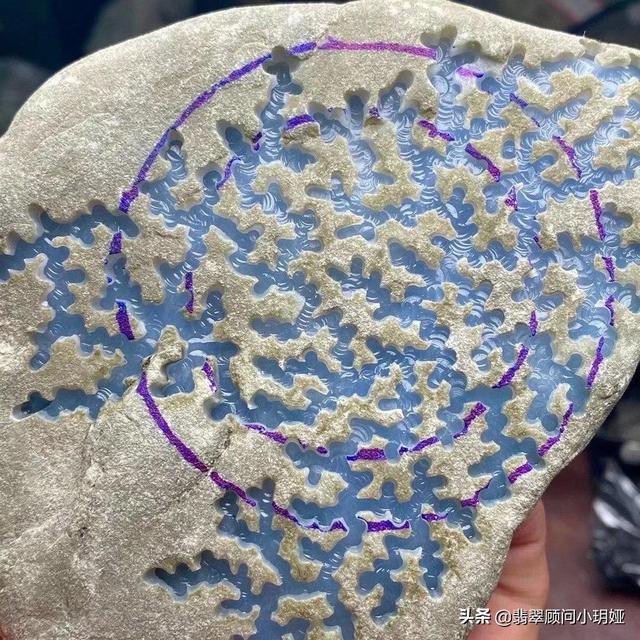 翡翠原石什么场口好,中缅翡翠原石知识-第3张图片-翡翠网 翡翠原石什么场口好,中缅翡翠原石知识-第3张图片-翡翠网