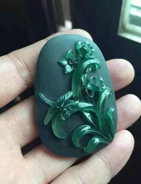 翡翠加工的基本知识,翡翠加工过程-第4张图片-翡翠网 翡翠加工的基本知识,翡翠加工过程-第4张图片-翡翠网