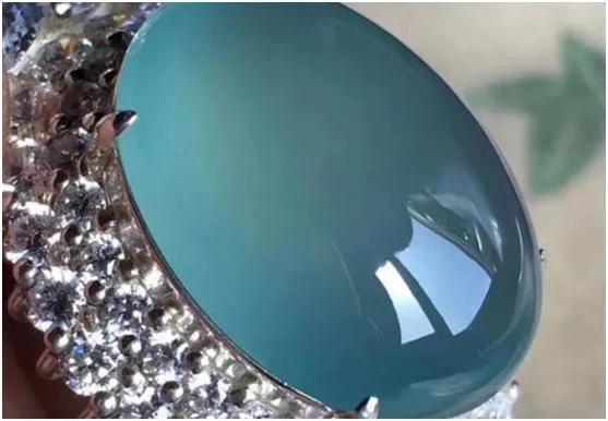 河边怎么找玉原石河边的翡翠原石-第3张图片-翡翠网 河边怎么找玉原石河边的翡翠原石-第3张图片-翡翠网