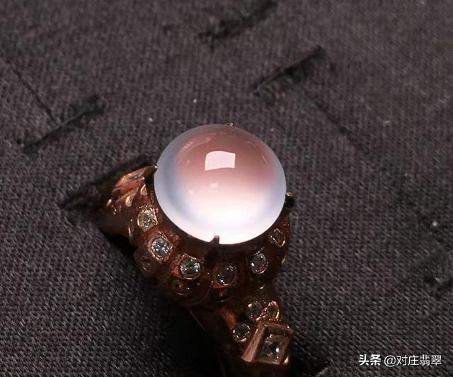 紫色冰种翡翠市场价格,翡翠带紫色好吗-第4张图片-翡翠网 紫色冰种翡翠市场价格,翡翠带紫色好吗-第4张图片-翡翠网