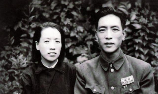 常宁翡翠矿场原石,翡翠的原石在哪里-第16张图片-翡翠网 常宁翡翠矿场原石,翡翠的原石在哪里-第16张图片-翡翠网