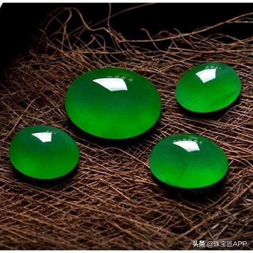 绿色危料翡翠危料蓝水翡翠挂件价格-第25张图片-翡翠网 绿色危料翡翠危料蓝水翡翠挂件价格-第25张图片-翡翠网