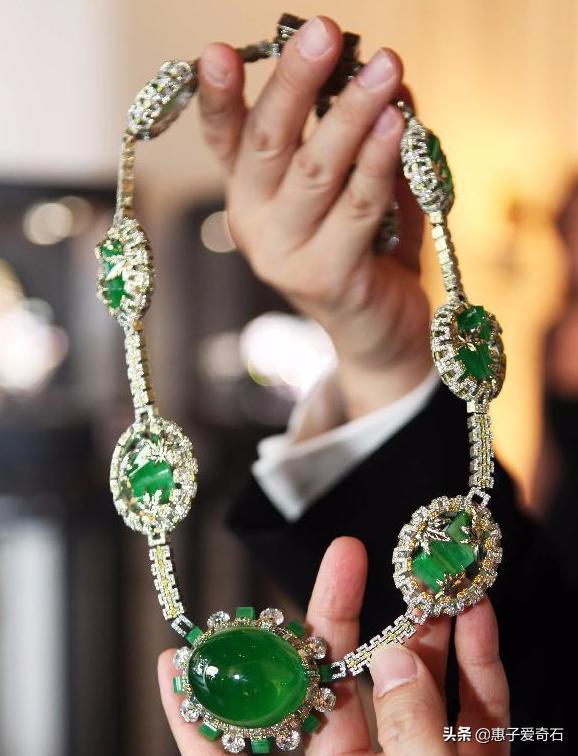 翡翠的原石在哪里翡翠非羽手镯原石冰种绿玉-第8张图片-翡翠网 翡翠的原石在哪里翡翠非羽手镯原石冰种绿玉-第8张图片-翡翠网