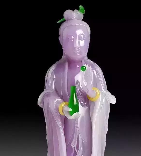 佩戴翡翠观音手镯,冰种翡翠手镯-第3张图片-翡翠网