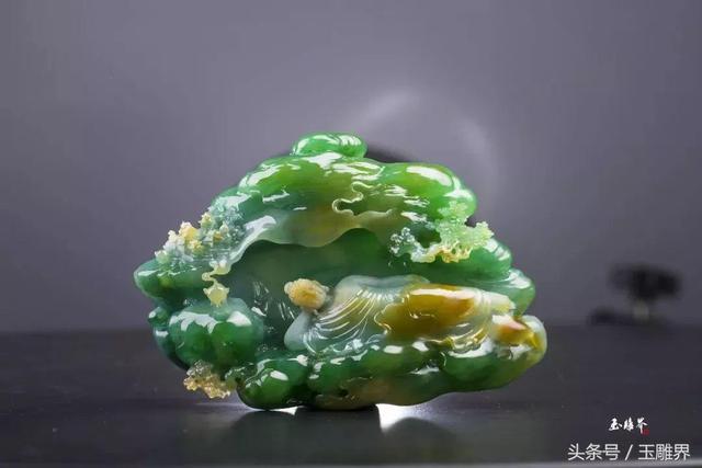 高档翡翠摆件图片价格,顶级玉石翡翠图片摆件-第1张图片-翡翠网 高档翡翠摆件图片价格,顶级玉石翡翠图片摆件-第1张图片-翡翠网