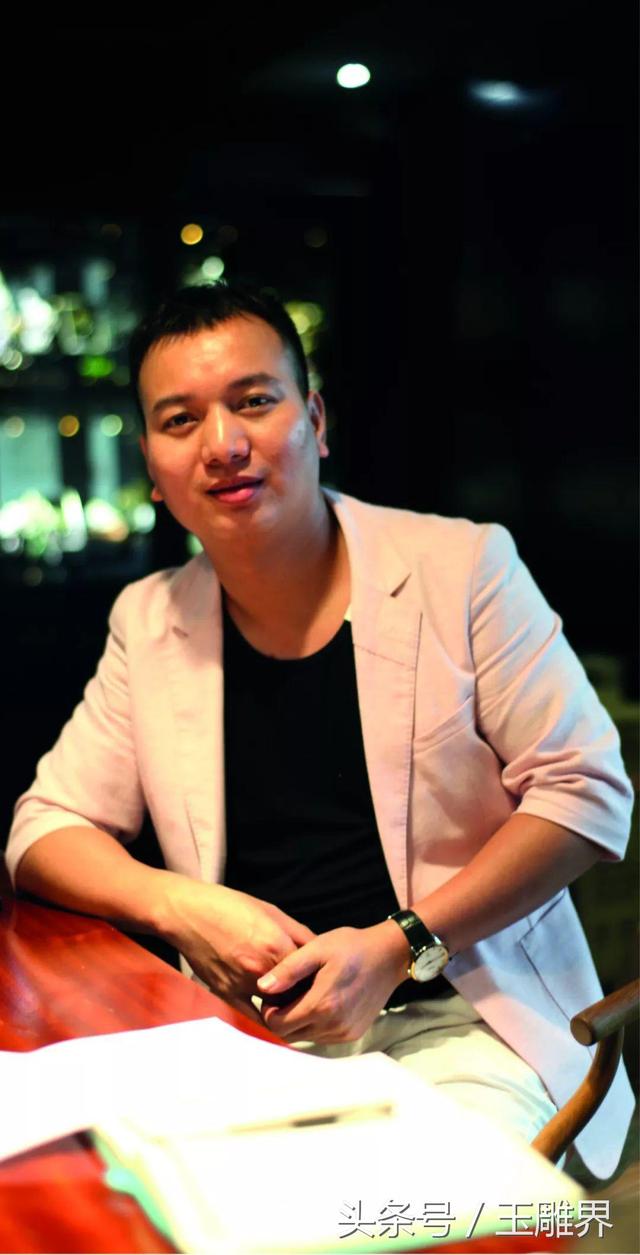 高档翡翠摆件图片价格,顶级玉石翡翠图片摆件-第2张图片-翡翠网 高档翡翠摆件图片价格,顶级玉石翡翠图片摆件-第2张图片-翡翠网