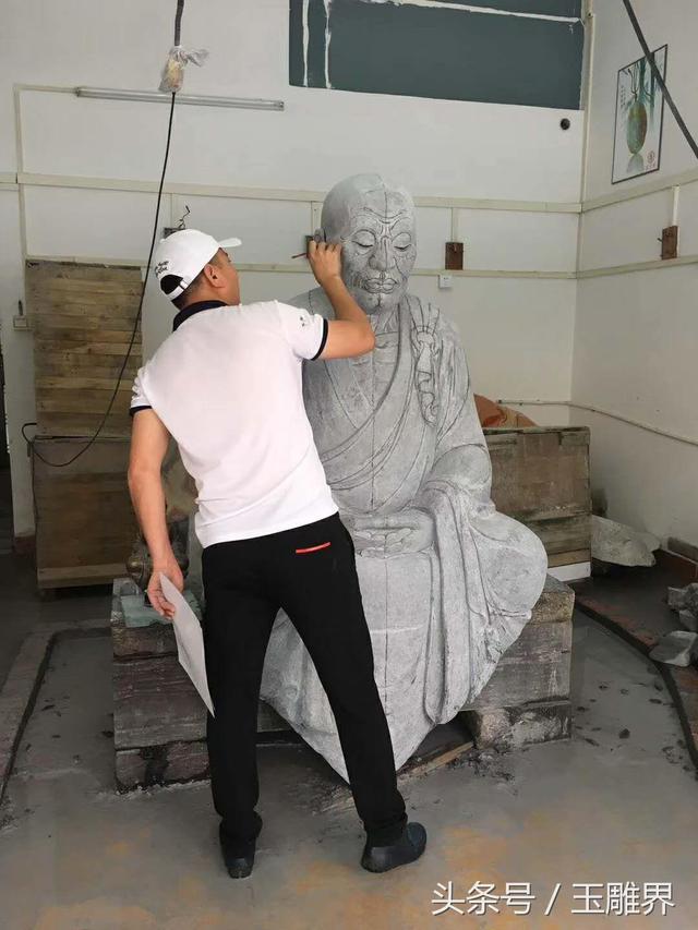 高档翡翠摆件图片价格,顶级玉石翡翠图片摆件-第5张图片-翡翠网 高档翡翠摆件图片价格,顶级玉石翡翠图片摆件-第5张图片-翡翠网