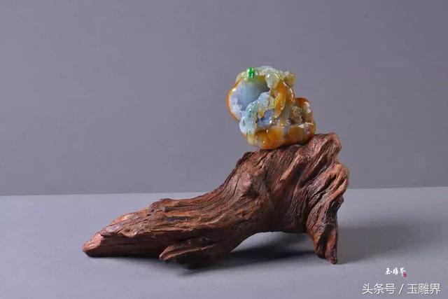 高档翡翠摆件图片价格,顶级玉石翡翠图片摆件-第6张图片-翡翠网 高档翡翠摆件图片价格,顶级玉石翡翠图片摆件-第6张图片-翡翠网