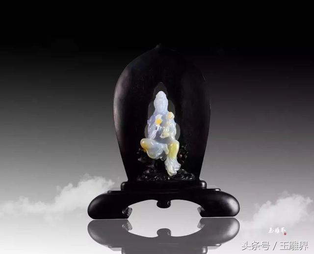 高档翡翠摆件图片价格,顶级玉石翡翠图片摆件-第18张图片-翡翠网 高档翡翠摆件图片价格,顶级玉石翡翠图片摆件-第18张图片-翡翠网