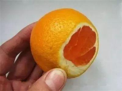 翡翠的原石在哪里翡翠原石老董-第5张图片-翡翠网 翡翠的原石在哪里翡翠原石老董-第5张图片-翡翠网