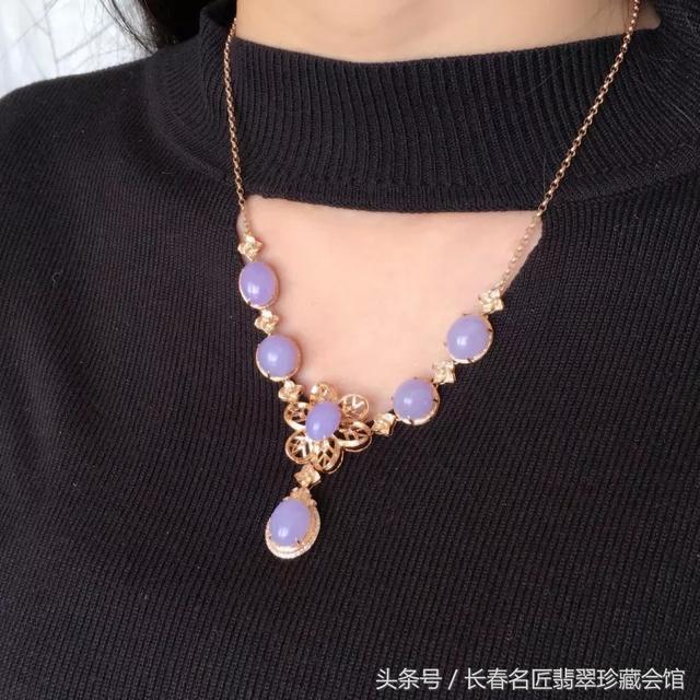 翡翠手镯可以放玻璃杯吗翡翠手镯放盐水泡好吗-第5张图片-翡翠网 翡翠手镯可以放玻璃杯吗翡翠手镯放盐水泡好吗-第5张图片-翡翠网