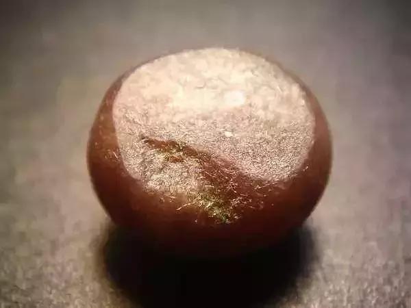 翡翠手镯会发紫色,紫色的玉镯是什么玉-第4张图片-翡翠网 翡翠手镯会发紫色,紫色的玉镯是什么玉-第4张图片-翡翠网