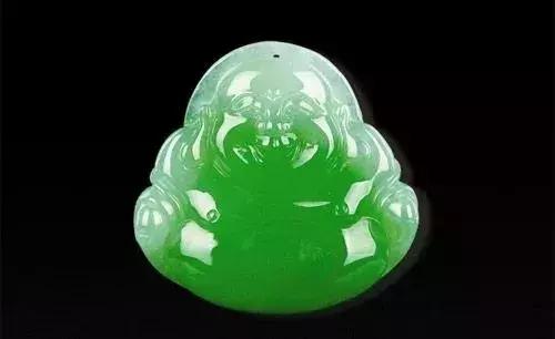 翡翠手镯会发紫色,紫色的玉镯是什么玉-第5张图片-翡翠网 翡翠手镯会发紫色,紫色的玉镯是什么玉-第5张图片-翡翠网