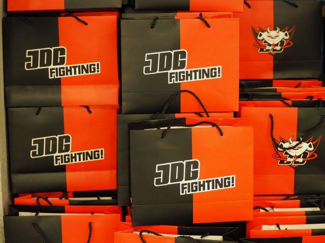 高碑店翡翠原石十大场口尊重客户保定到高碑店-第6张图片-翡翠网 高碑店翡翠原石十大场口尊重客户保定到高碑店-第6张图片-翡翠网