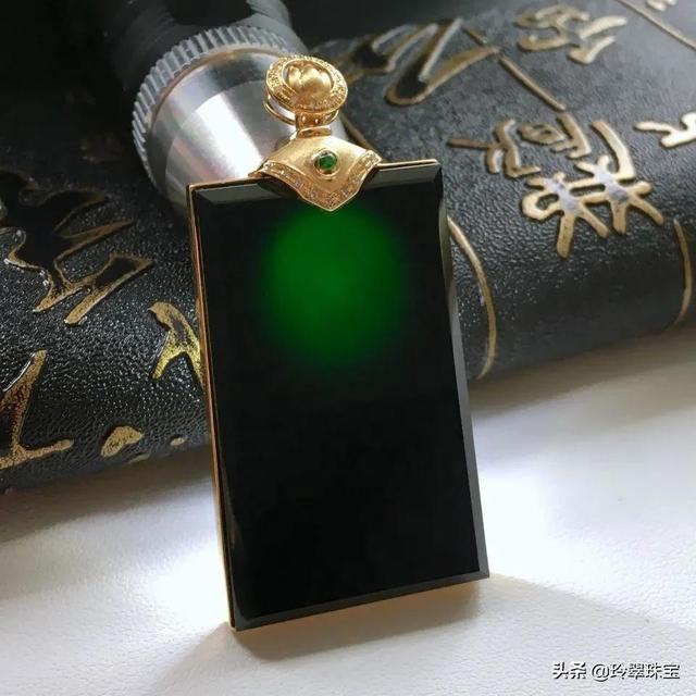 包含墨翠翡翠手镯什么样的的词条-第2张图片-翡翠网 包含墨翠翡翠手镯什么样的的词条-第2张图片-翡翠网